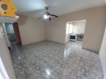 Casa PH en venta en Villa Martelli