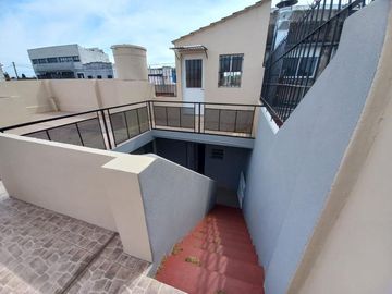 Casa PH en venta en Villa Martelli
