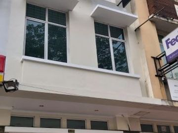 Ruko Tol Boulevard Harga Murah Nego Mewah Luas Cocok Untuk Usaha Cafe