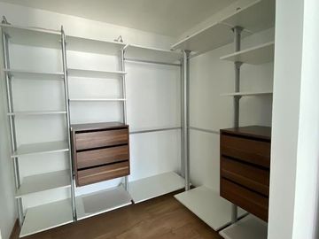 Venta de Departamento en Juriquilla Towers, Amueblado y Equipado