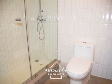 Departamento en venta de 3 dorm. en Las Condes