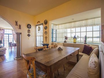 CASA MEXICANA EN CHAPALA CON VISTA AL LAGO
