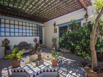 CASA MEXICANA EN CHAPALA CON VISTA AL LAGO