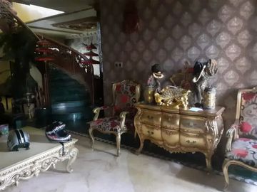 Rumah Mewah Dharmahusada Utara Siap Huni di Surabaya