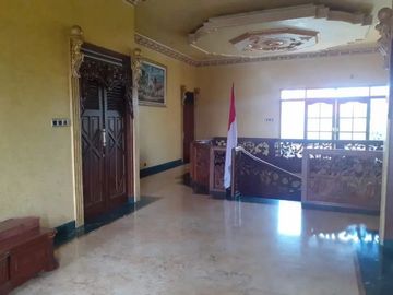 Rumah Mewah Dharmahusada Utara Siap Huni di Surabaya