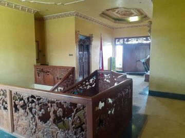 Rumah Mewah Dharmahusada Utara Siap Huni di Surabaya