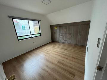 Se Vende Maravillosa Casa Bosques de Montemar