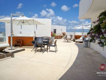 Departamento, 3 albercas, roof top con 6 jacuzzis, area de asador, terraza con b