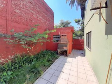 Casa en venta en Valentin Alsina