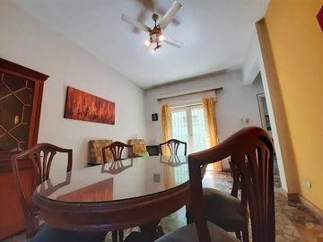 Casa en venta en Valentin Alsina