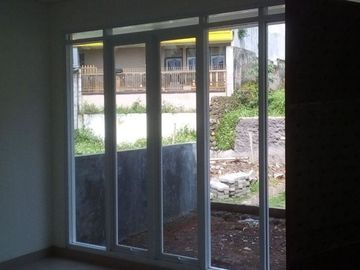 Dijual rumah mewah cantik 1 UNIT TERAKHIR Di Cikutra pahlawan dago