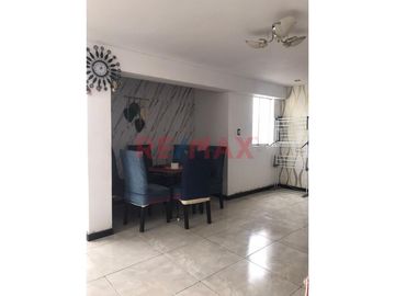 Venta De Departamento En La Urbanizacion  Santa Patricia La Molina