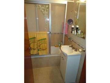 Chalet 3 ambientes en venta zona, Villa Primera