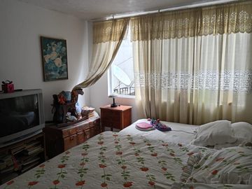 VENTA HERMOSO DEPARTAMENTO UBICADO EN EL BATAN IDEAL PARA VIVIENDA U OFICINA 178m2