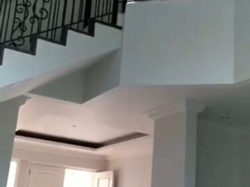 Disewakan 5 Rumah Strategis dalam Cluster Ampera Raya Jakarta Selatan