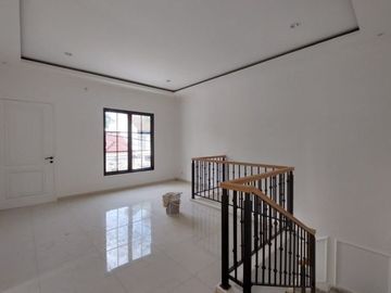 Dijual Rumah Hook Siap Huni View Gunung Cluster Taman Udayana Sentul City