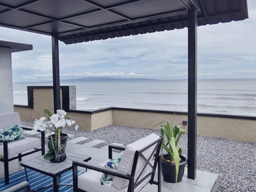 VILLA VIEW PANTAI SABA