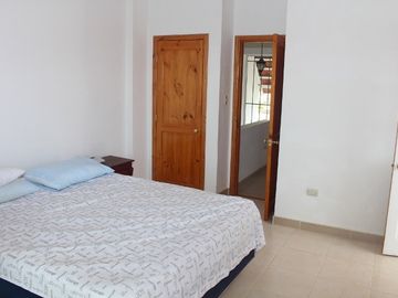 Se Vende Casa Cerca del Mar en Ballenita
