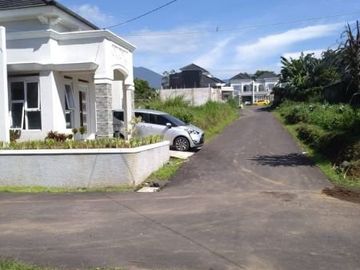 Rumah Spek Mewah Luas Tanah Besar Hanya 580 Jutaan di Puncak Cipanas Cianjur