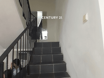 Rumah 2 Lantai Sudah Renov Di Sektor 2 Bintaro Dm 15818