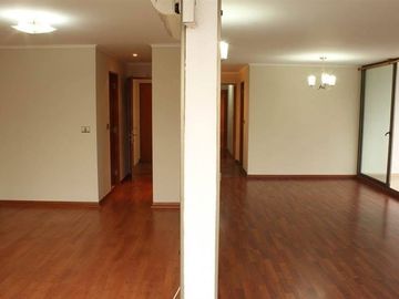 Departamento 3D 2B con 3 terrazas estacionamiento y bodega