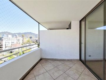 Departamento 3D 2B con 3 terrazas estacionamiento y bodega