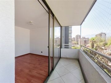Departamento 3D 2B con 3 terrazas estacionamiento y bodega