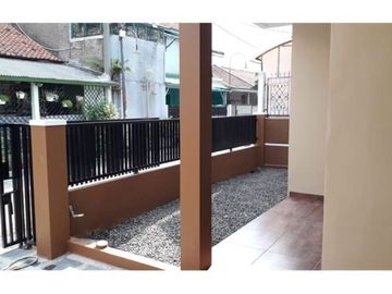 Di jual cepat rumah murah siap huni dan dekat tol Kopo
