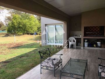 Casa en venta en Hudson