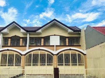 5 Units 2-Storey Commercial Apartment for SALE in Malaba&ntilde;ias Angeles City near CLARK