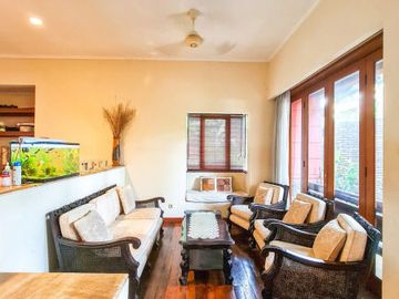 RUMAH LUAS at Jl KEMANG RAYA, JAKSEL (4 UNIT dlm COMPOUND)