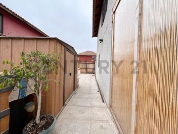 Se vende Casa en sector Rosario de Peñuelas