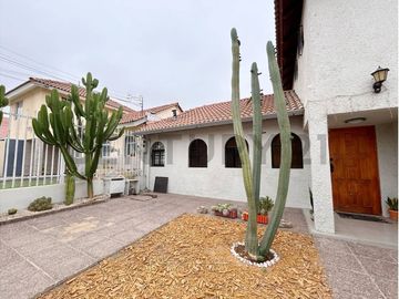 Se vende Casa en sector Rosario de Peñuelas