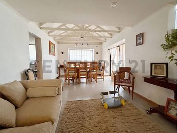Se vende Casa en sector Rosario de Peñuelas