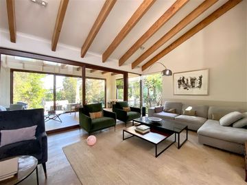 Casa en Venta en Rayén | Casa en Venta | (5D4B) | Vitacura | One Propiedades