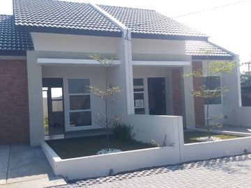 Rumah Asri Minimalis Dekat Sentra Sepatu Cibaduyut Bandung