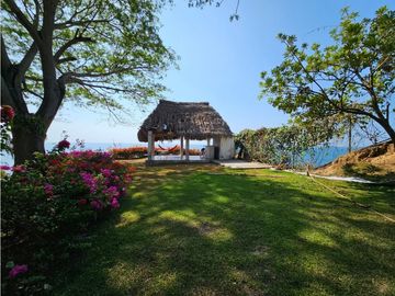 Se vende terreno de Playa  de 2612.78mts2 en Bijao (JAG/DR)