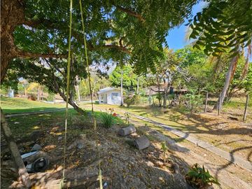 Se vende terreno de Playa  de 2612.78mts2 en Bijao (JAG/DR)