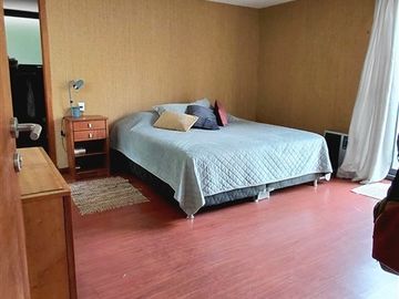 Casa en venta de 4 dorm. en La Dehesa exclusivo condominio
