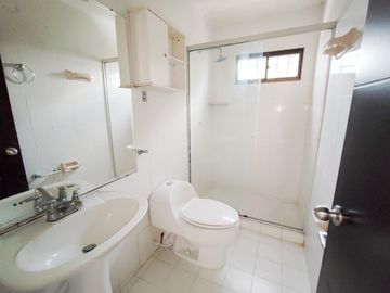 apartamento en venta en ciudad jardín. Cod V27143