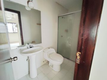 apartamento en venta en ciudad jardín. Cod V27143