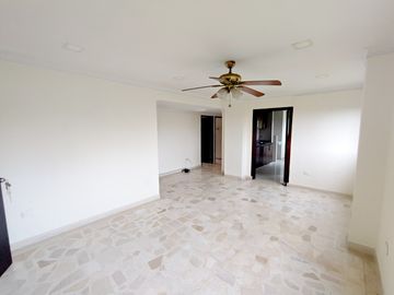 apartamento en venta en ciudad jardín. Cod V27143