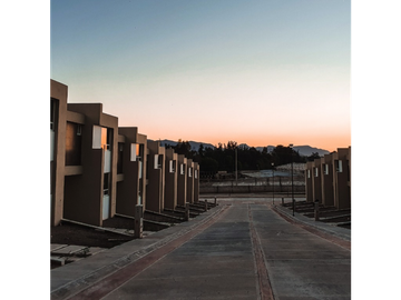Casa en venta en Paseos de Santa Fe, Actopan, Hidalgo.