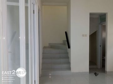 Dijual Rumah Accola Park Serpong Tangerang Selatan Lokasi Strategis Murah Bisa KPR