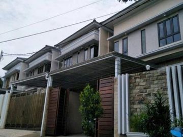 Rumah mewah siap Huni 2 lantai lokasi strategis cilandak kko,jaksel