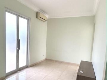 Dijual Rumah Luas di Cluster Elite Bukit Golf Cibubur Riverside 2, Gn Putri, Kab Bogor