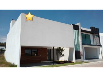 Casa En Venta En Cholula Fraccionamiento El Refugio