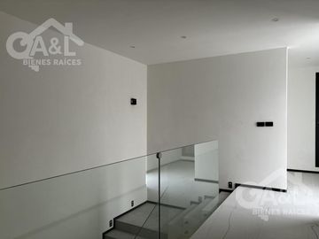 Casa en Venta Ubicada en Fraccionamiento Imperial de las Animas