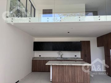 Casa en Venta Ubicada en Fraccionamiento Imperial de las Animas