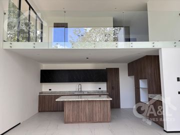 Casa en Venta Ubicada en Fraccionamiento Imperial de las Animas